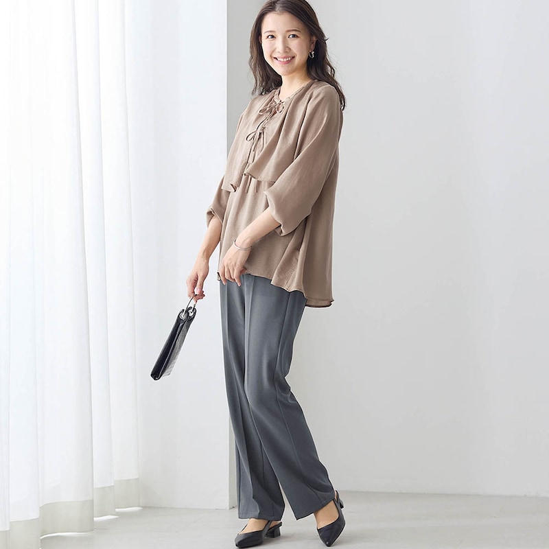 モデル身長170cm／M ※写真は撮影用のため股下+6cmになります。