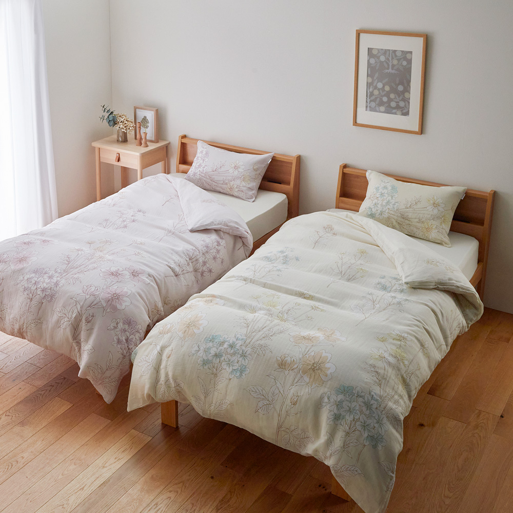 【ベルメゾン】綿素材の2重ガーゼを使ったフラワー柄の掛け布団カバー