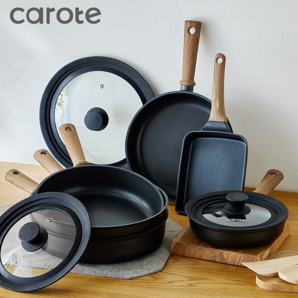 【カローテ/carote】「Carote Black」チタンコーティング仕様のフライパン 【IH/ガス火対応】