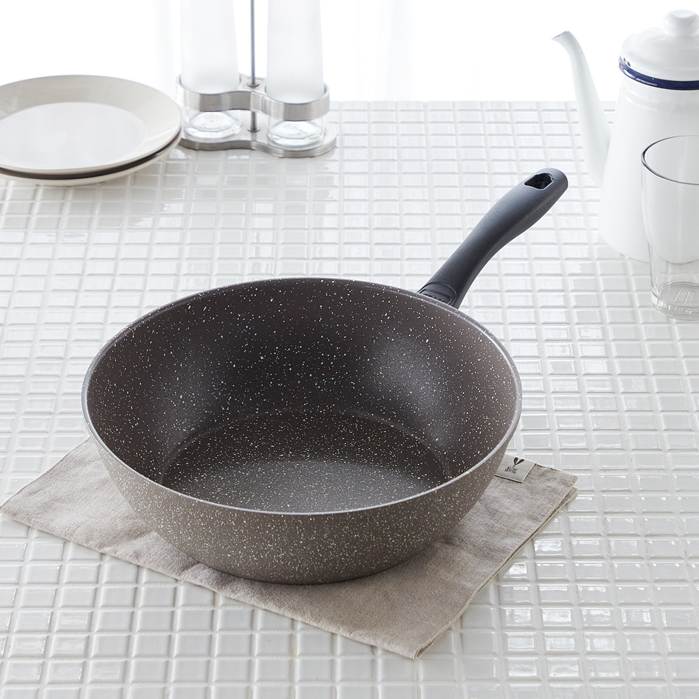 【ベルメゾン】【ガス火専用】軽~~いマーブルコーティングの深型フライパン