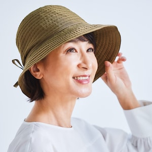 【ベルモード/Les Belles Modes】〈ベル・モード〉ステッチがお洒落なリボンクローシュ