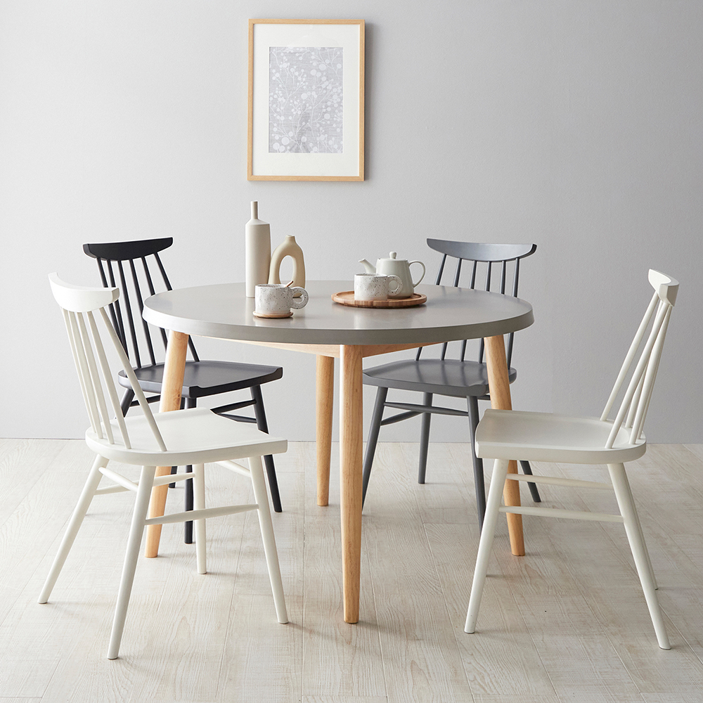 【ベルメゾン】コンクリート調天板の円形ダイニングテーブル