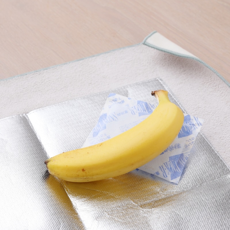 保冷剤を入れればひんやりがキープ