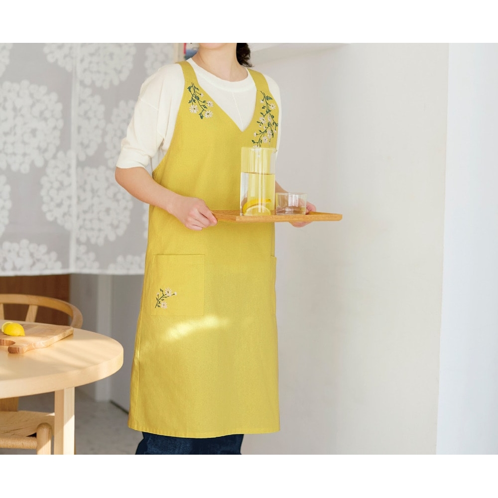【ベルメゾン】マーガレット刺繍エプロン 【ベルメゾン】マーガレット刺繍エプロン