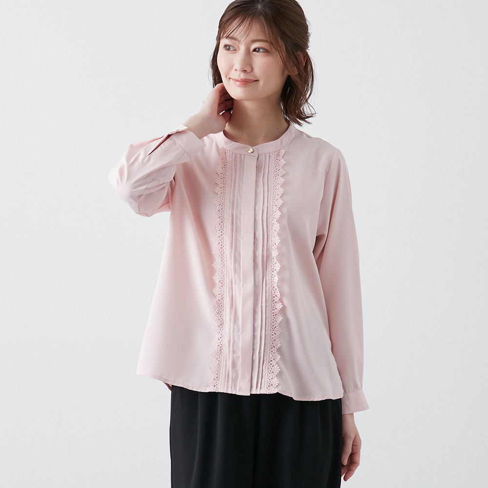 【ベルメゾン】防シワ素材のレースブラウス
