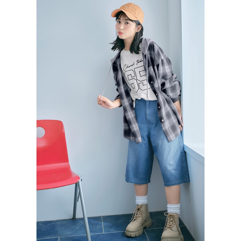 ブラストブルー／モデル身長158cm・サイズJ-M