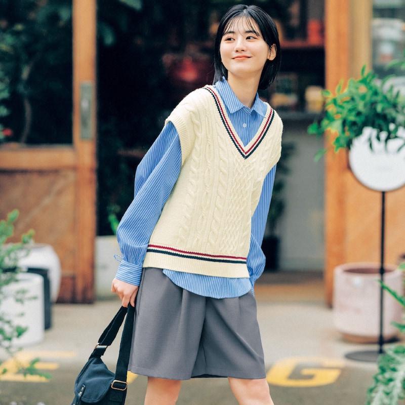 アイボリー／モデル身長164cm・サイズJ-M