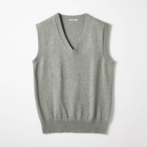 標準服にも使える！Ｖネックニットベスト 【子供服】