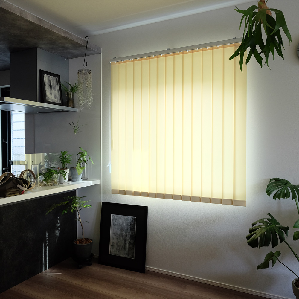 【ベルメゾン】【賃貸にも取り付けられる】バーチカルブラインド