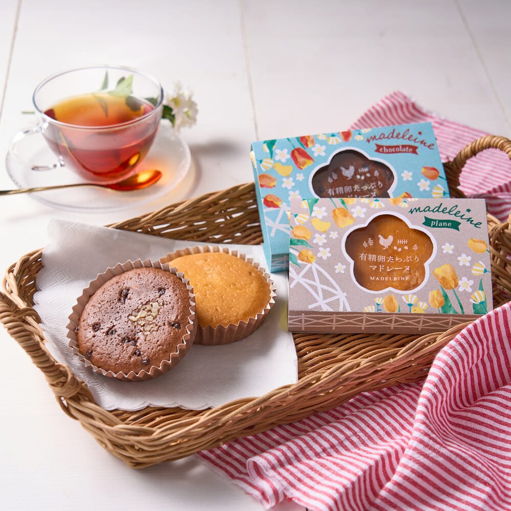 ＜ベルメゾン＞【予約商品】【バレンタイン】 お花とひよこのマドレーヌ プレーン 8個 【ご注文は2月24日まで】