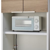 中天板の後ろにはすきまがあり、コードを逃がせます。/幅59cm