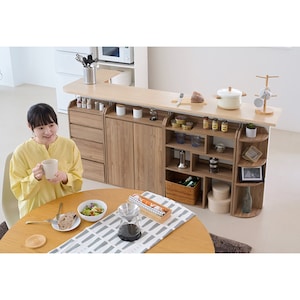使用イメージ/4段チェスト、扉付きラック、伸縮ラック、コーナーラック