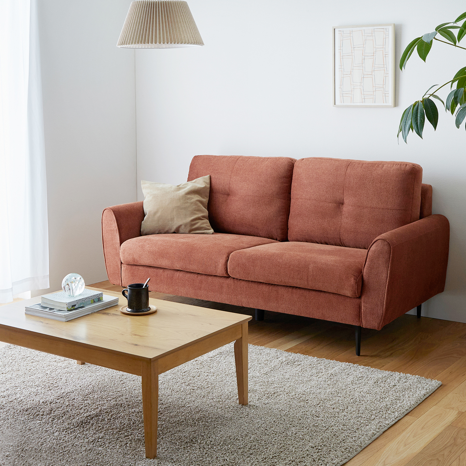 【ベルメゾン】撥水加工でお手入れしやすいスチール脚のソファ―