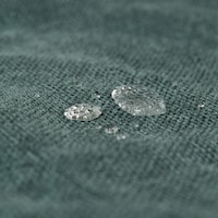 安心の撥水加工　ダークグリーン
