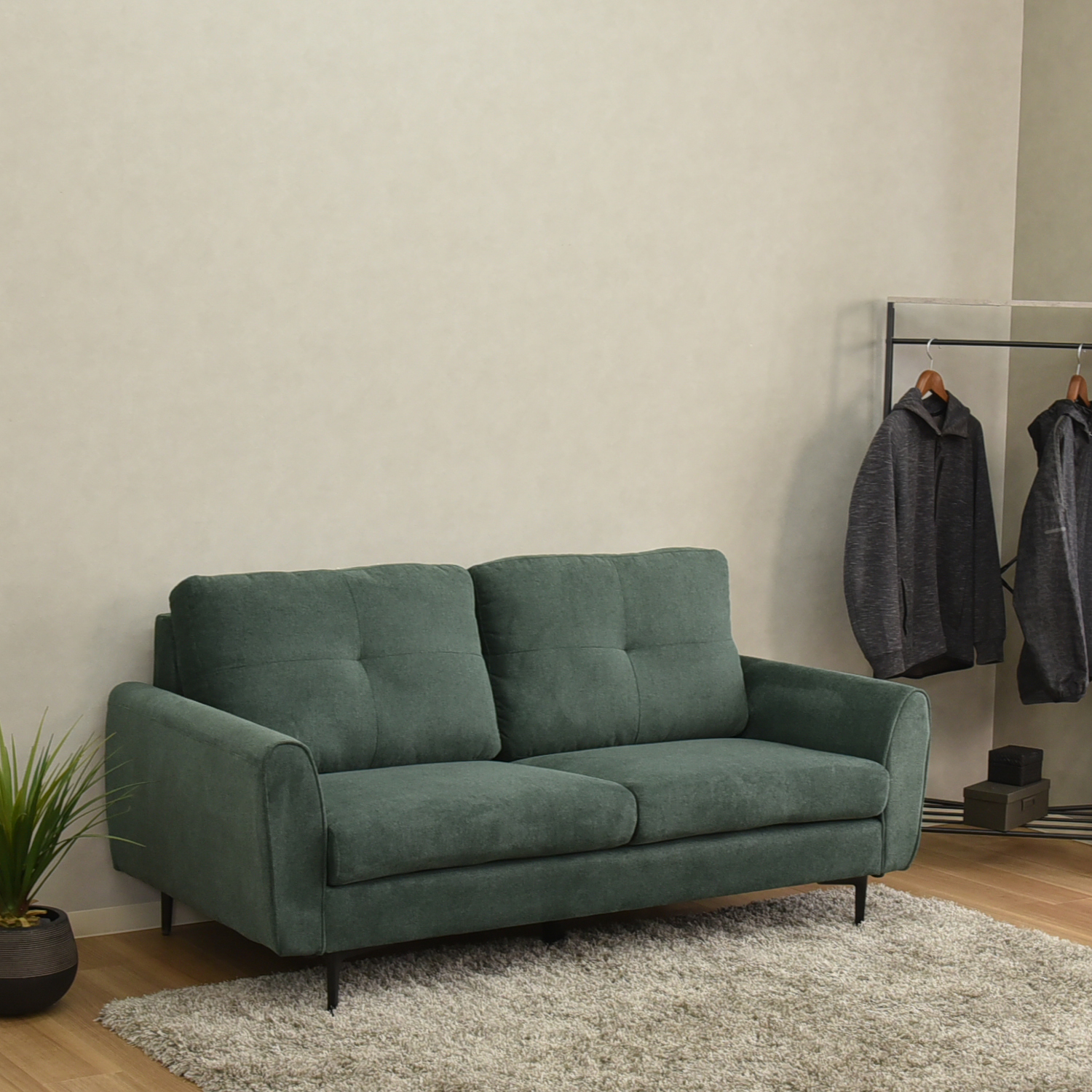 【ベルメゾン】撥水加工でお手入れしやすいスチール脚のソファ― 【ベルメゾン】撥水加工でお手入れしやすいスチール脚のソファ―