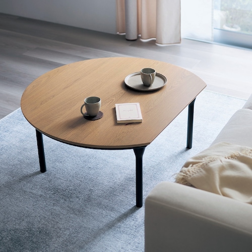 モダンデザインの半月形こたつテーブル