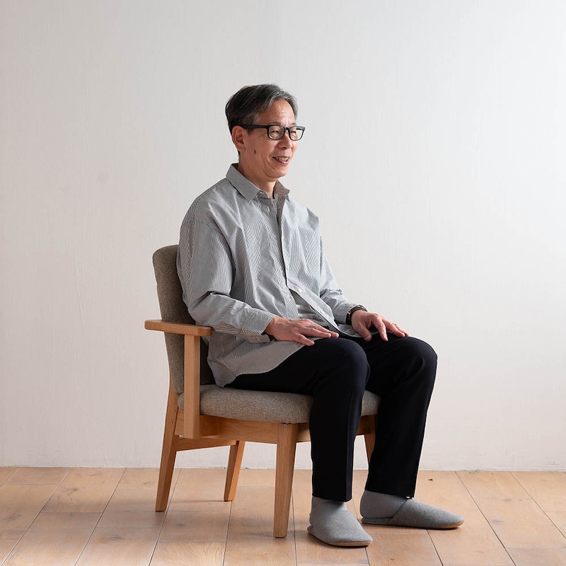 チェア使用イメージ／モデル身長170cm