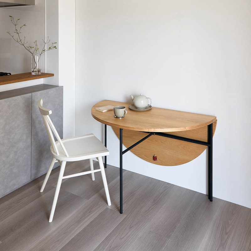 平面側を壁に沿って設置すれば省スペースに設置可能・ハーフオープン時