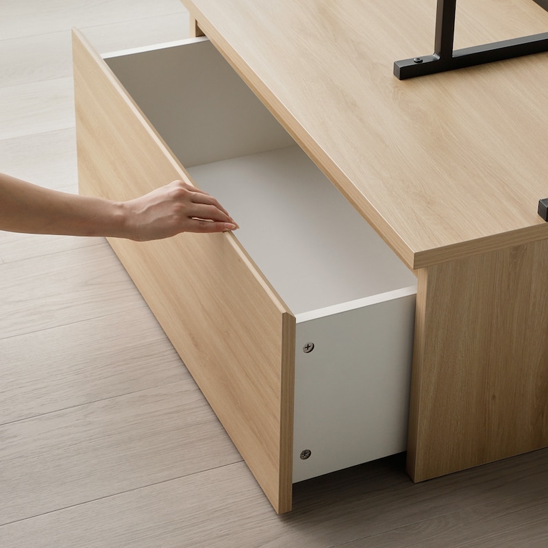 ワゴンはの手掛けはすっきりしたデザインながらも引き出しやすいデザイン