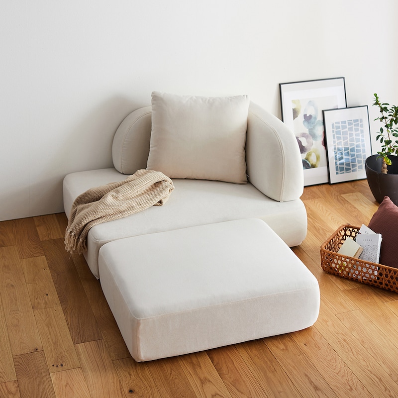 オットマン使い　脚なしスタイル　アイボリー