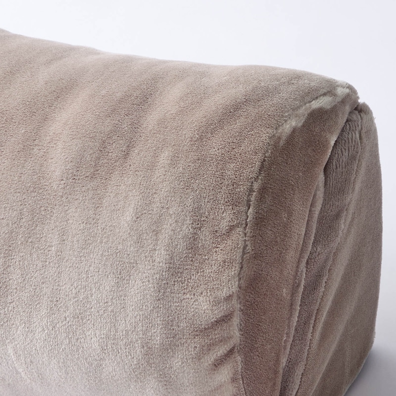 素材アップ／ベージュ