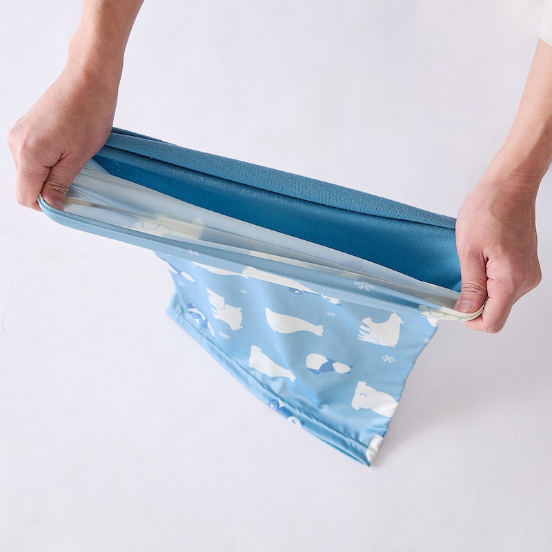 伸縮性のある冷感生地