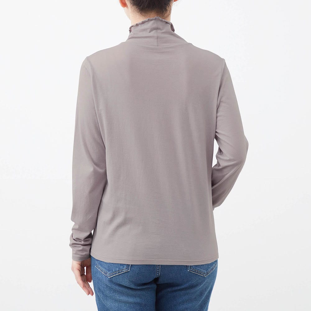 モデル身長165cm／M