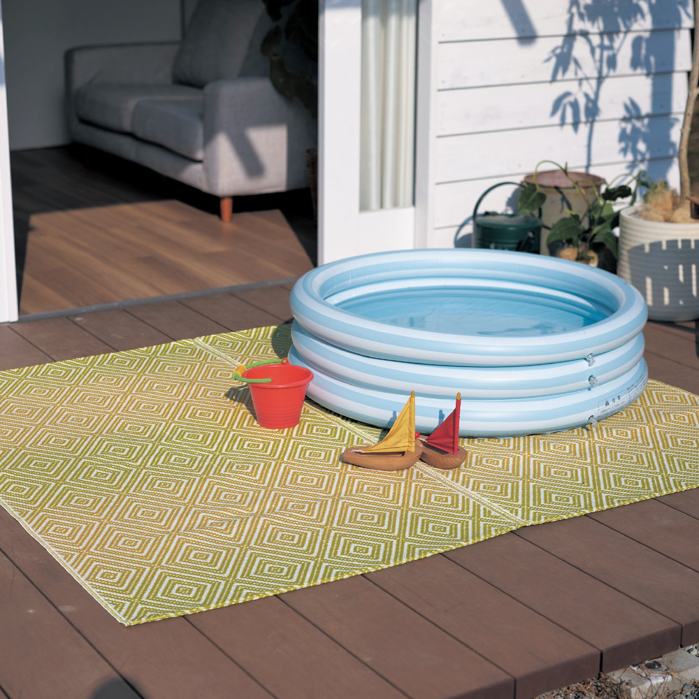 【ベルメゾン】屋外でも屋内でも使える水洗いできるマット