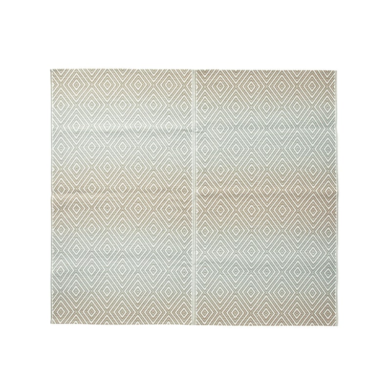  約１７４×１５０cm
