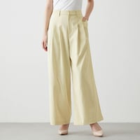 モデル身長168cm／M　※写真は撮影用のため股下+6cmになります。