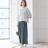 モデル身長169cm／M　※写真は撮影用のため股下+6cmになります。