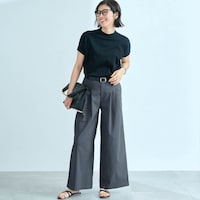 モデル身長168cm／M　※写真は撮影用のため股下+6cmになります。