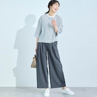 モデル身長173cm／M　※写真は撮影用のため股下+6cmになります。
