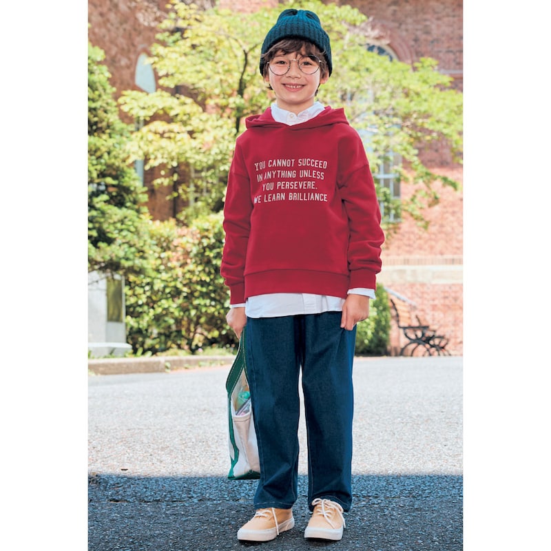 ネイビー（デニム）／モデル身長126cm・サイズ130