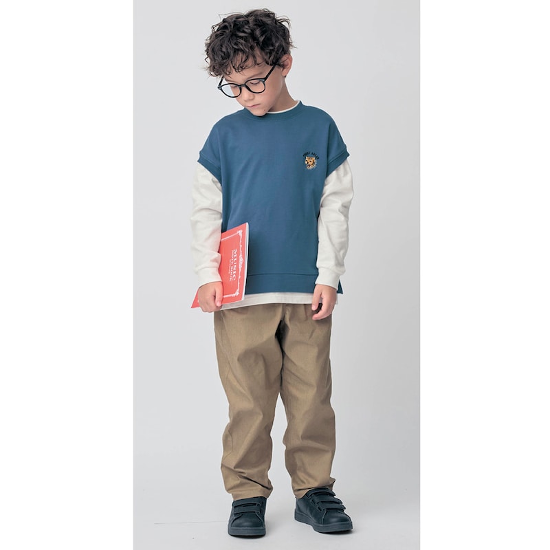 ベージュ／モデル身長125cm・サイズ130