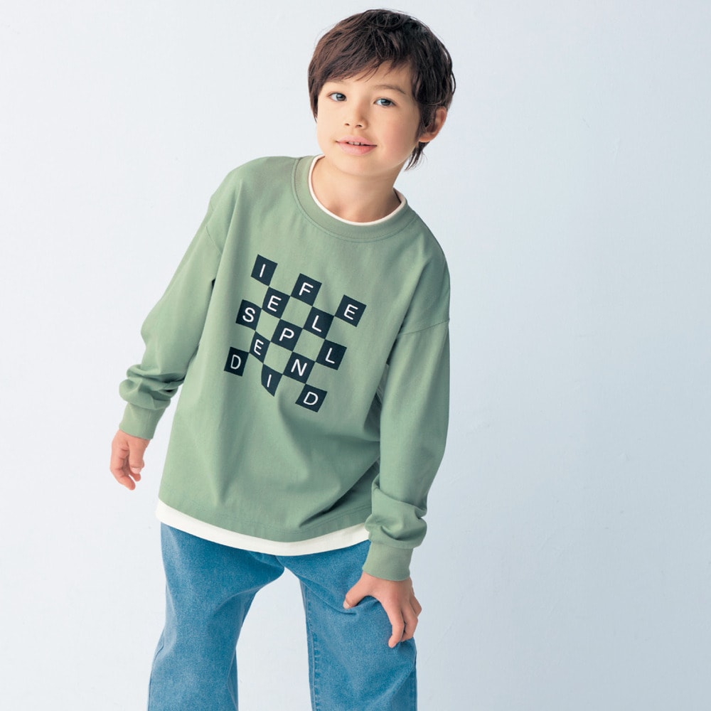 スモーキーグリーン／モデル身長120cm・サイズ130