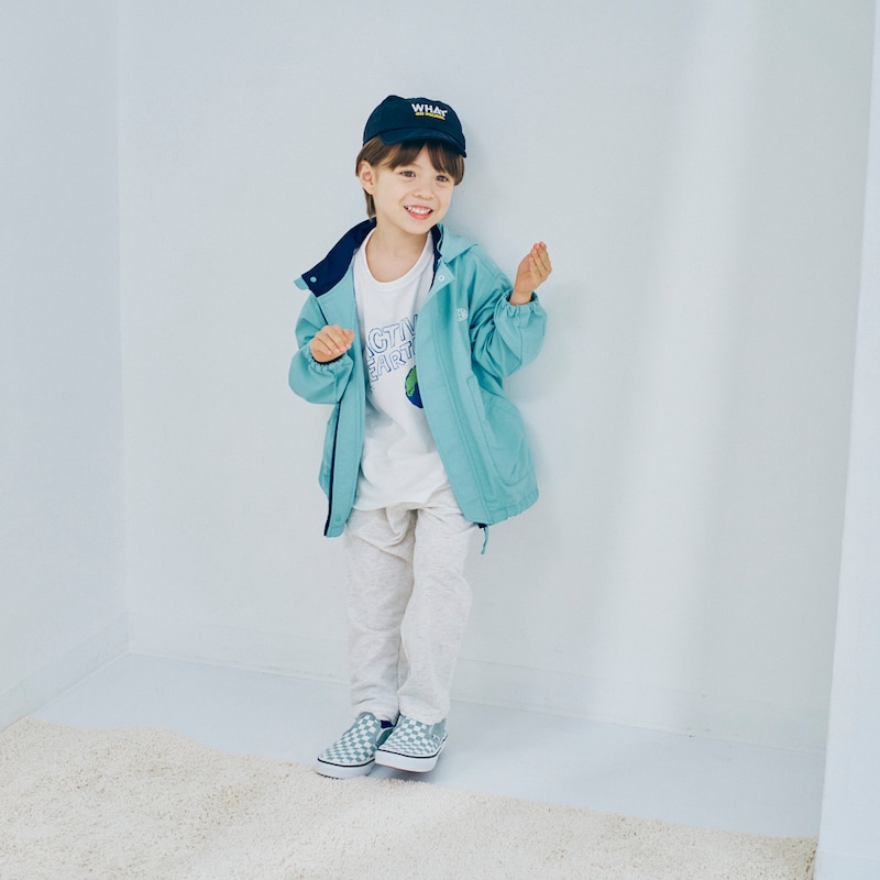 モデル身長105cm、110サイズ着用