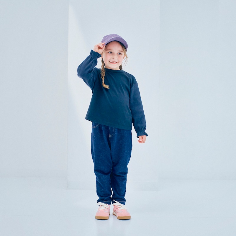 モデル身長109cm、110サイズ着用