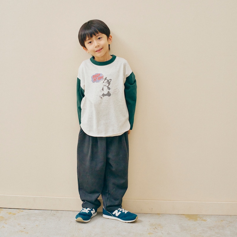 モデル身長105cm、110サイズ着用