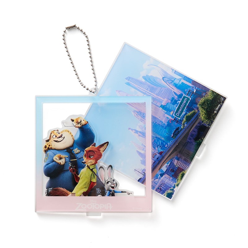 キーホルダー(背景付き)時/ダウンタウン(ニック＆ジュディ＆クロウハウザー)