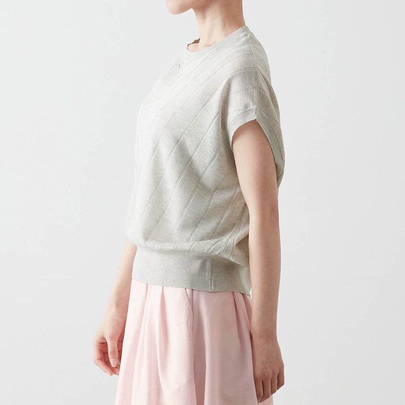 モデル身長168cm／M