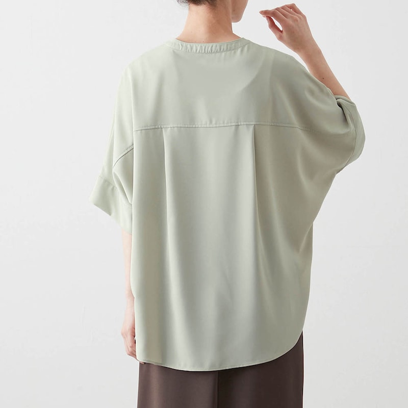 モデル身長168cm／M