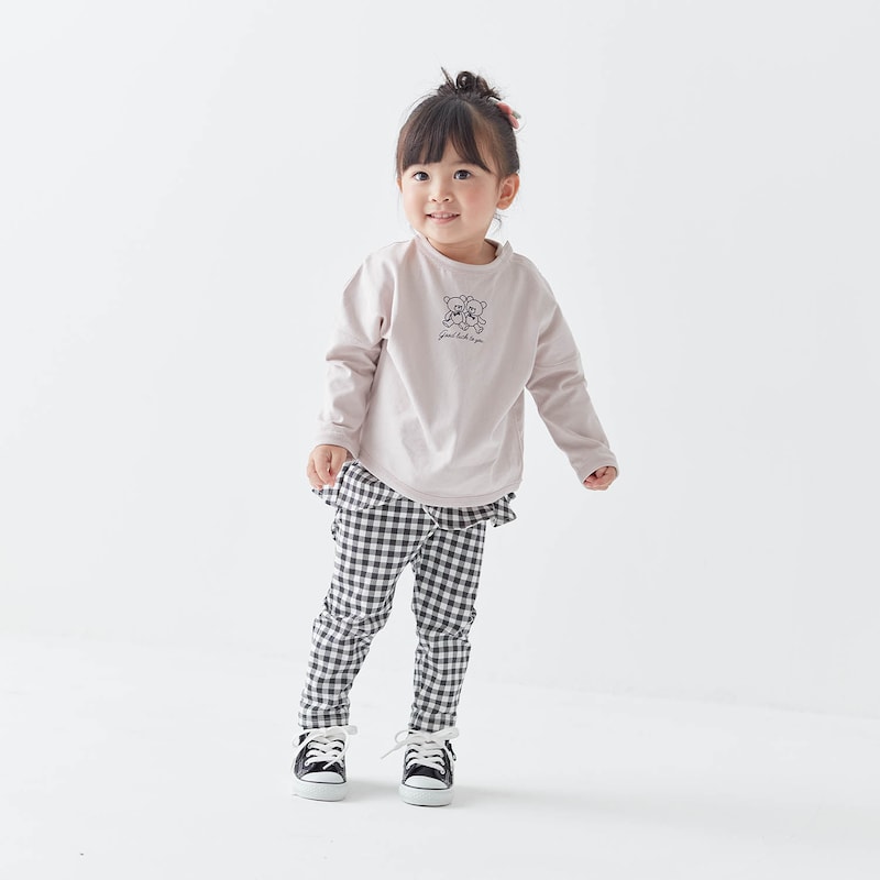 グレージュ／モデル身長87cm・90サイズ着用