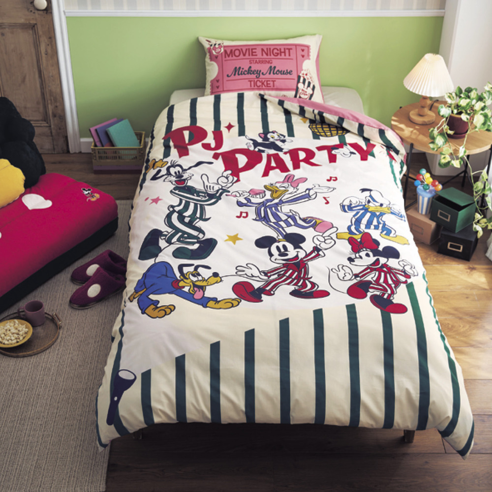 【ディズニー/Disney】綿素材を使用した掛け布団カバー・枕カバー2点セット「ミッキー & フレンズ」 【ディズニー/Disney】綿素材を使用した掛け布団カバー・枕カバー2点セット「ミッキー & フレンズ」