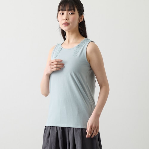 バックレース使いタンクトップ