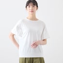 オフホワイト