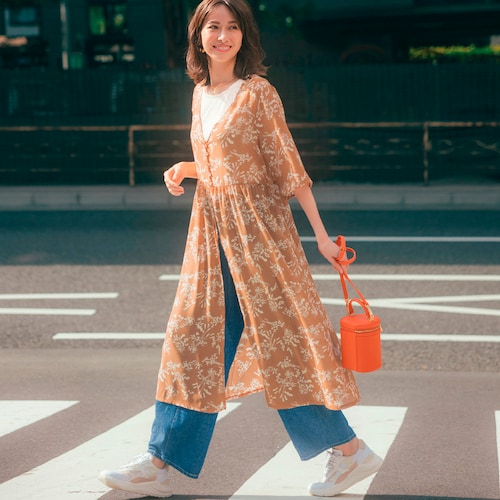 プリントワンピカーデ＋タンクトップカットソー