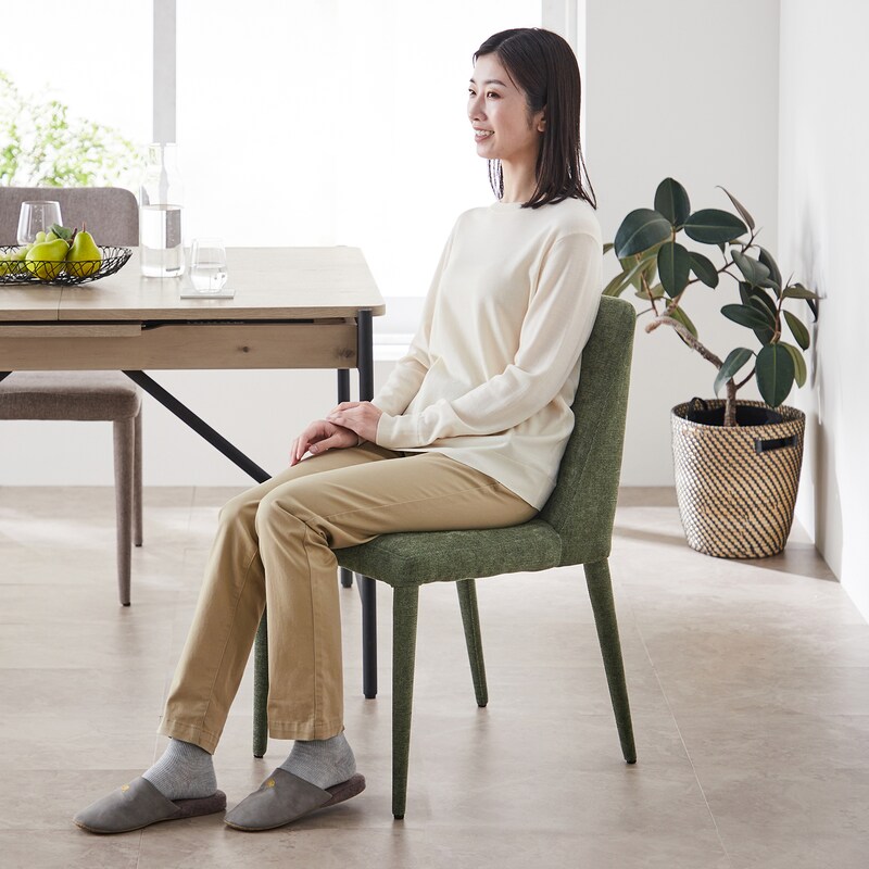 しっかりと身体を支えてくれるフォルム