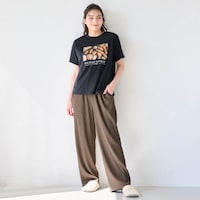 モデル身長161cm／M（ネイビー）