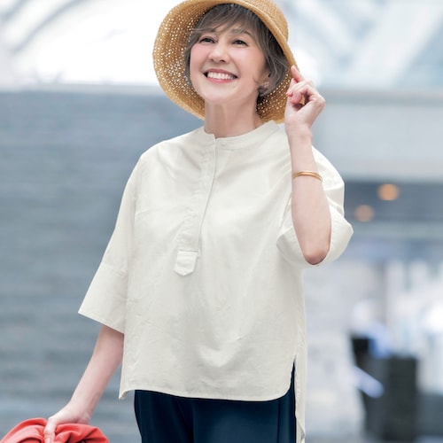 タイプライター比翼仕立て五分袖シャツ